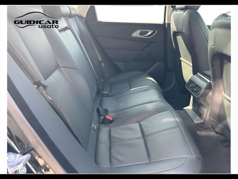 GuidiCar - LAND ROVER Range Rover Velar 2024 Velar 2.0d i4 mhev S 4wd 204cv auto Usato